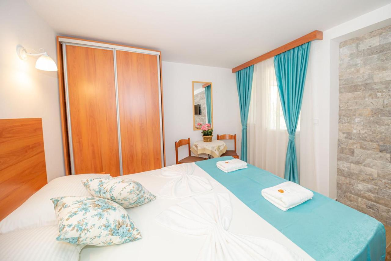 Guest House S-Lux Petrovac Dış mekan fotoğraf