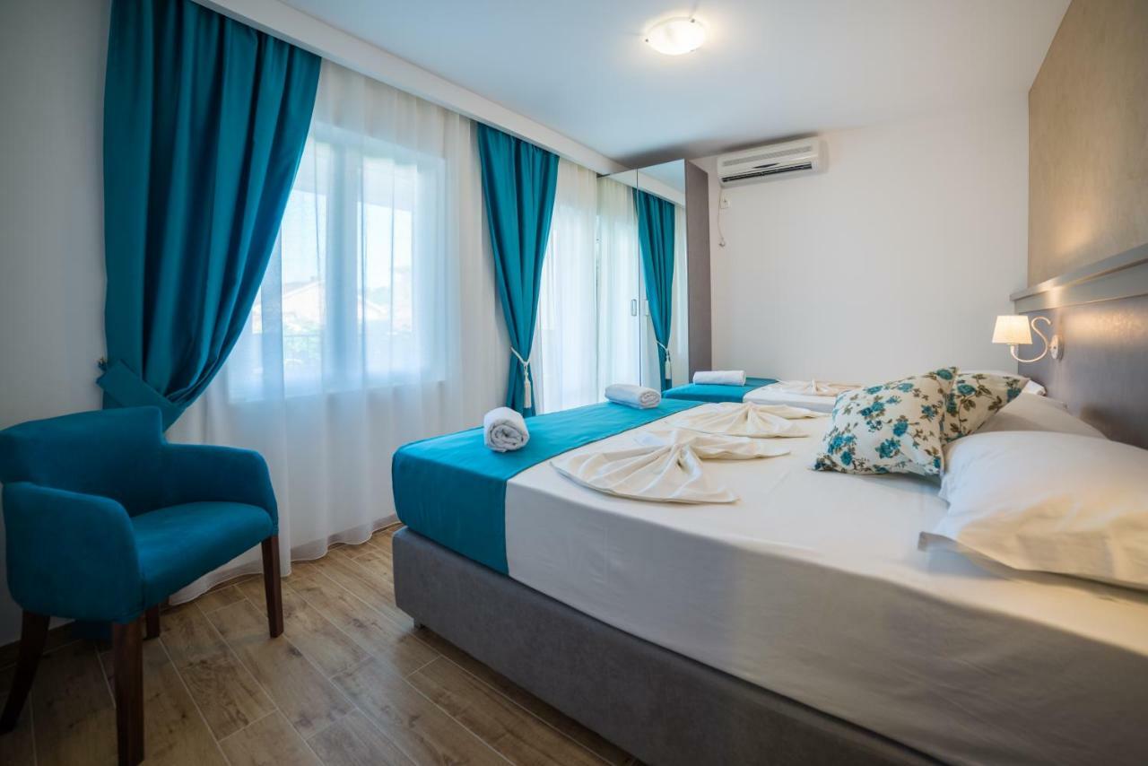 Guest House S-Lux Petrovac Dış mekan fotoğraf